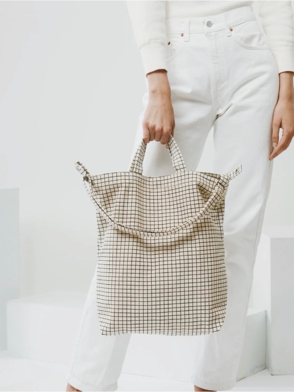 BAGGU Grid Tote Bag with adjustable crossbody strap